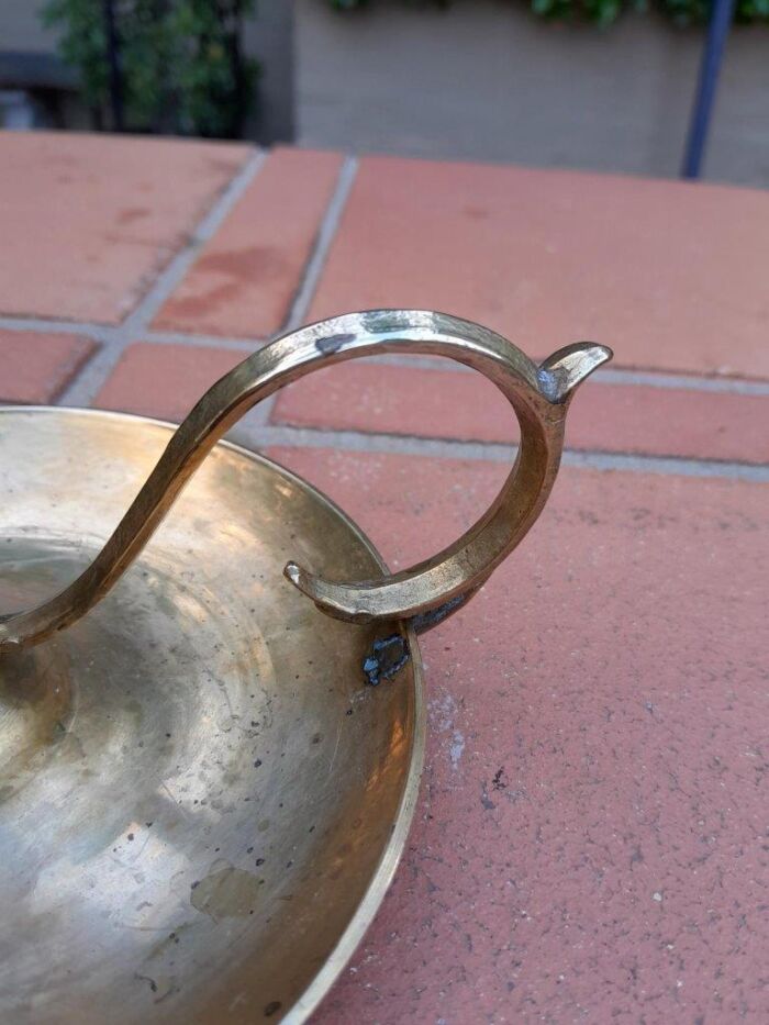 An Antique Hand Portable Brass Candle Holder With Great Vintage Patina - Image 7