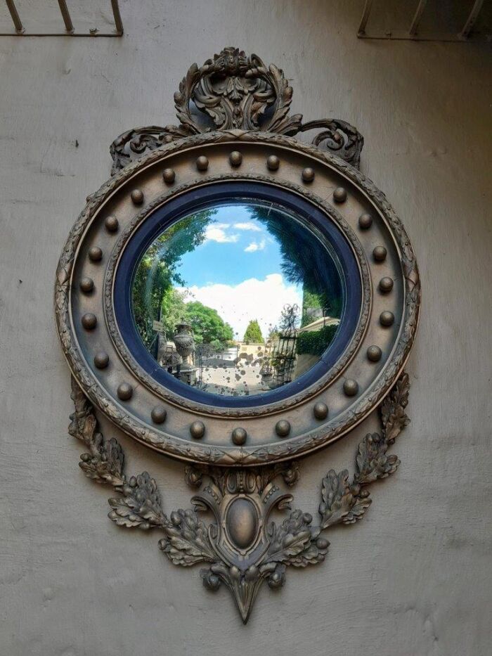 A 19th Century Circa 1820 Original Convex Giltwood Mirror - Image 3