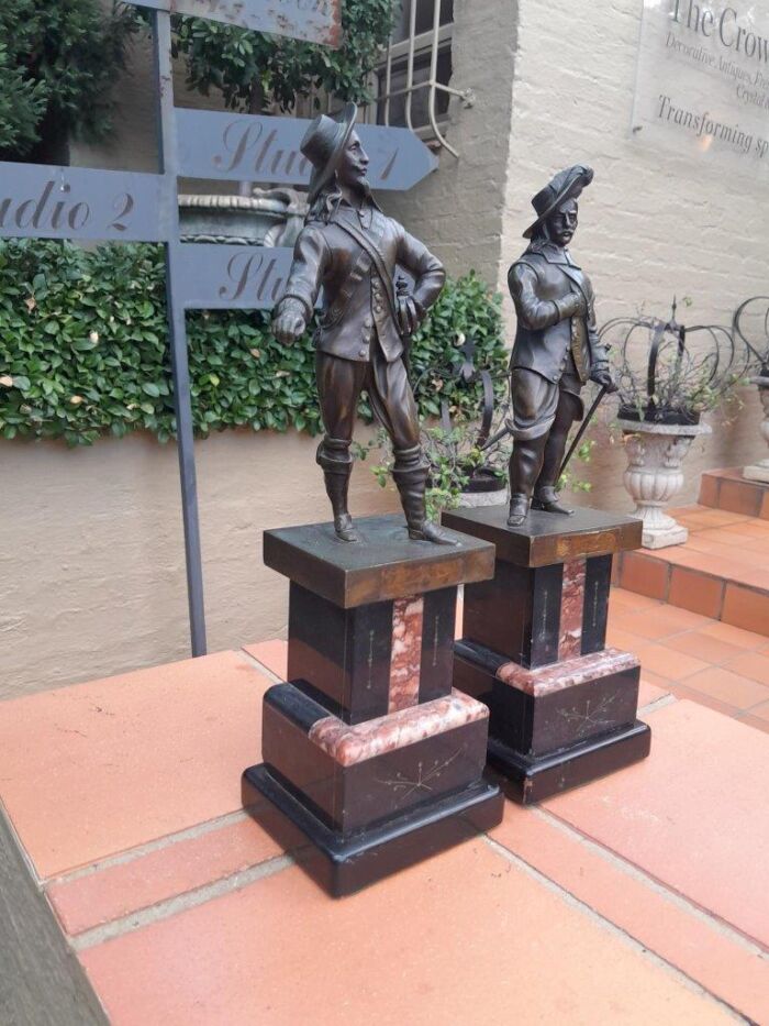A 20th Century Pair Of Soldiers on Marble Bases ND - Image 3