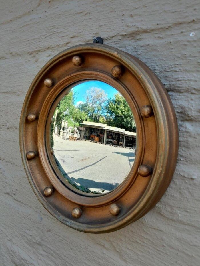 An early 20th Century Circa 1920 Regency Style Giltwood Mirror with Convex Frame - Image 3