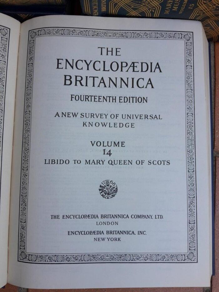 An Early 20th Century Circa 1932 Full Set of 14th Edition Encyclopaedia Britannica.  Twenty-Four (24) Volumes published in America with Black Cloth Covers - Image 7