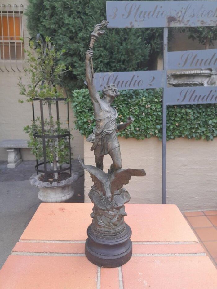 An Early 20th Century French Patinated Spelter Figurine on Wooden Base - Image 2