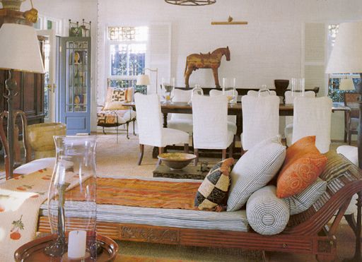 Artsy daybed 