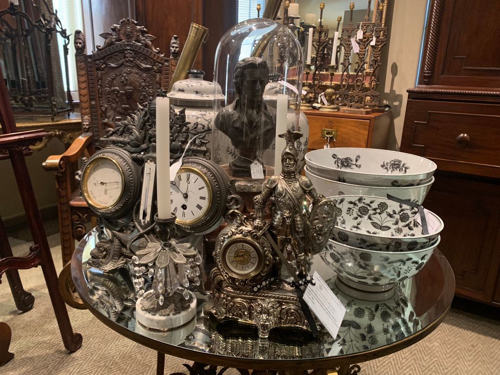 antiques-furniture