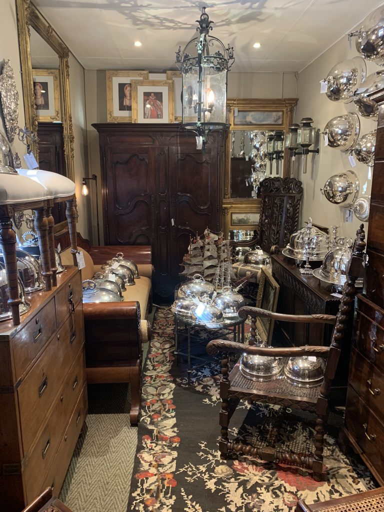 antiques-furniture