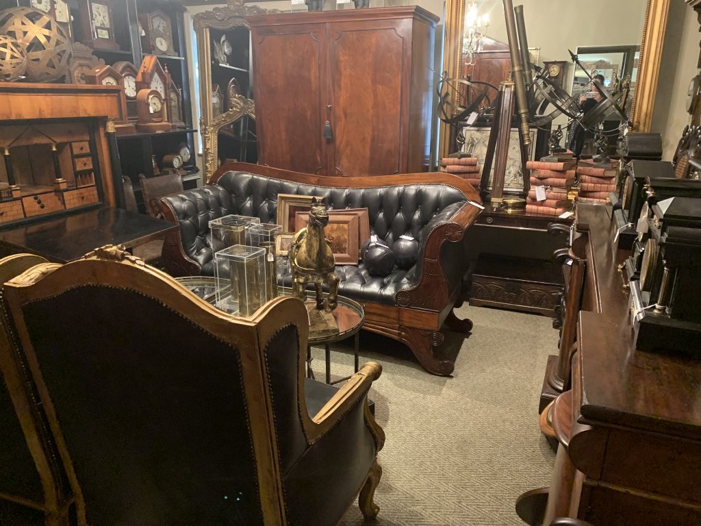 antiques-furniture