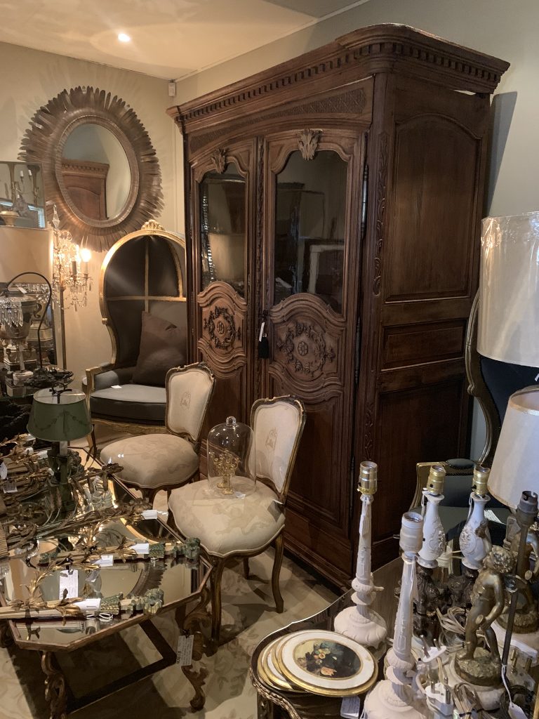 antiques-furniture