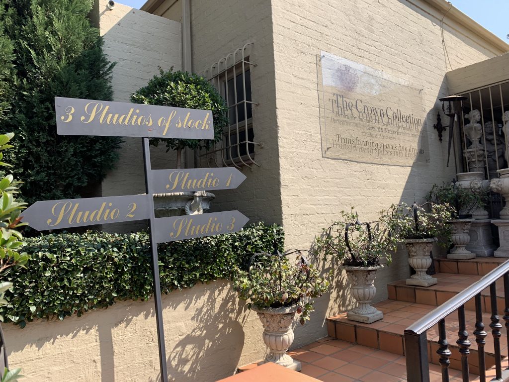 antiques-furniture-gallery
