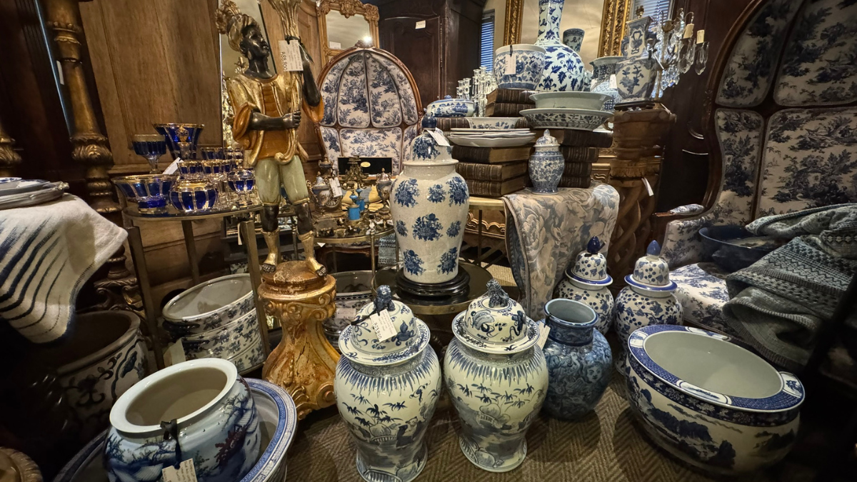 blue and white antiques from The Crown Collection